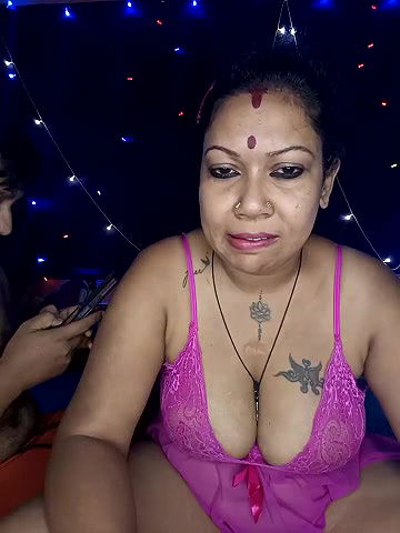 Stripchat-Public.Show-c-YOUR_LOVELY-40-2025.04.06.191643