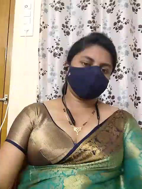 Stripchat-Public.Show-f-Indian-Indhuja-2024.11.25.032245