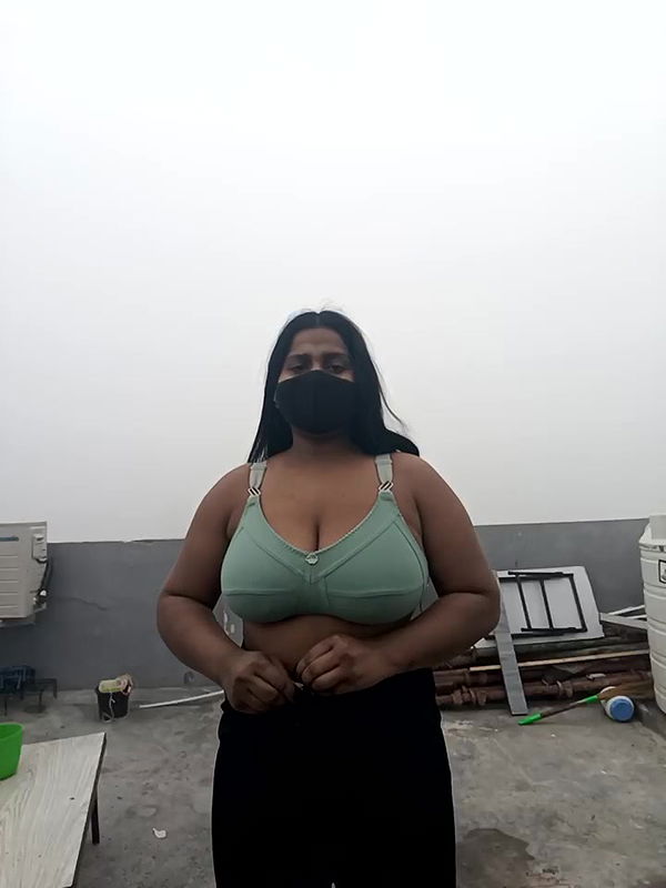 Stripchat-Public.Show-f-Kanak_5-2025.01.03.041226