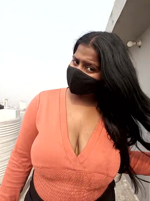 Stripchat-Public.Show-f-Kanak_5-2025.01.04.065908