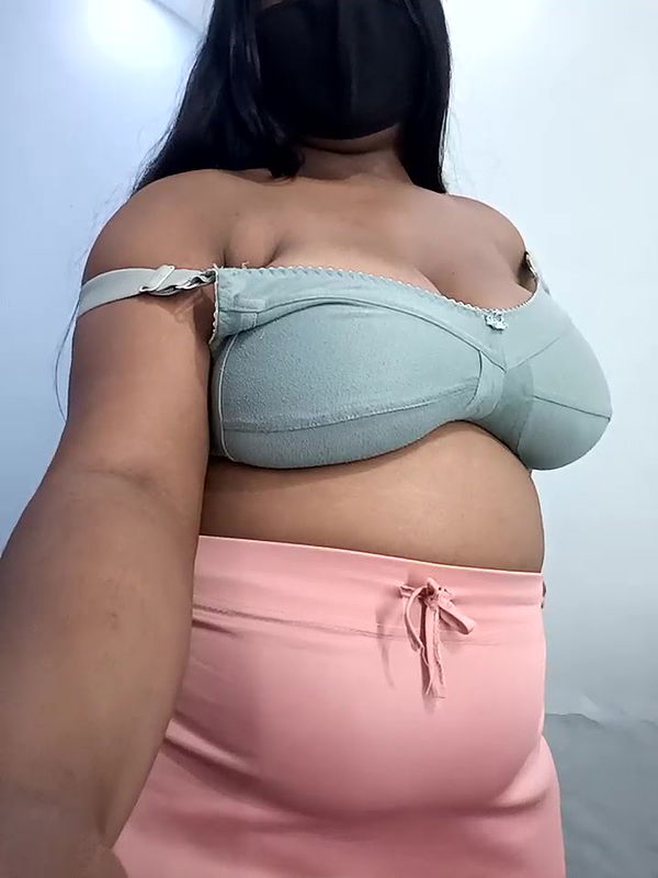 Stripchat-Public.Show-f-Kanak_5-2025.02.04.083926