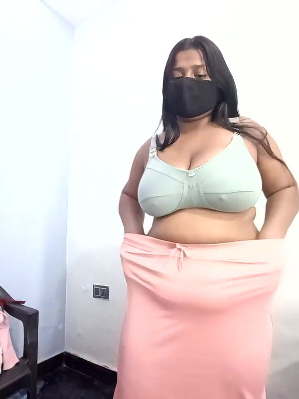 Stripchat-Public.Show-f-Kanak_5-2025.02.04.083926