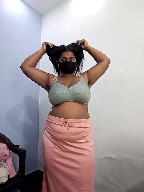 Stripchat-Public.Show-f-Kanak_5-2025.02.04.083926