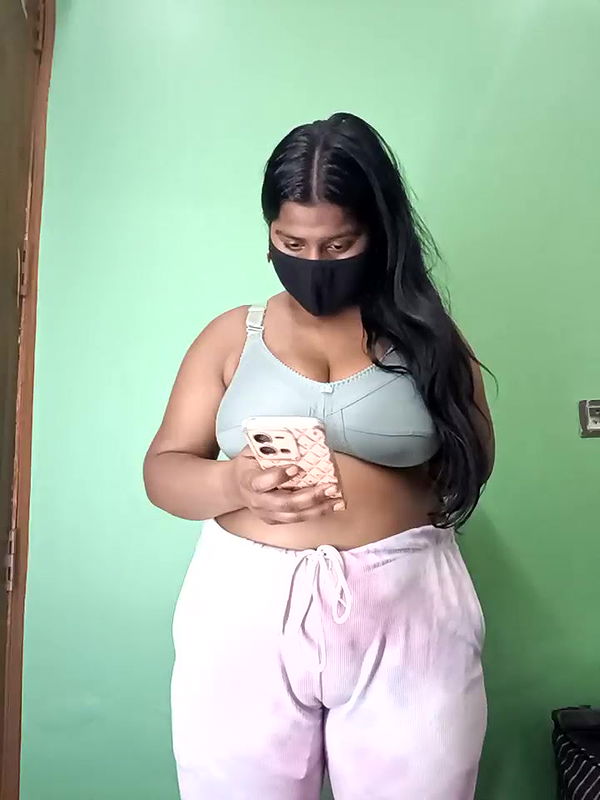 Stripchat-Public.Show-f-Kanak_5-2025.02.04.135134