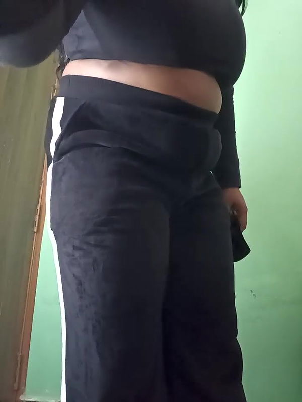 Stripchat-Public.Show-f-Kanak_5-2025.02.05.065402