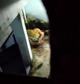 bhabhi pissing in bathroom at night captured