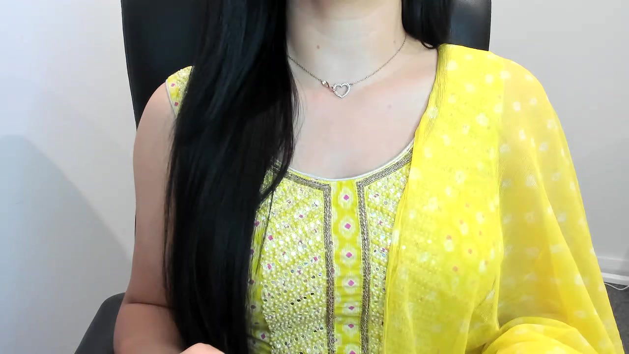 Stripchat-Public.Show-f-TheGoldenGirl-2024.11.08.212215