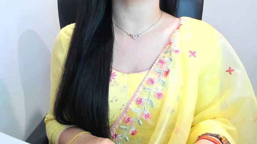 Stripchat-Public.Show-f-TheGoldenGirl-2024.11.22.205404