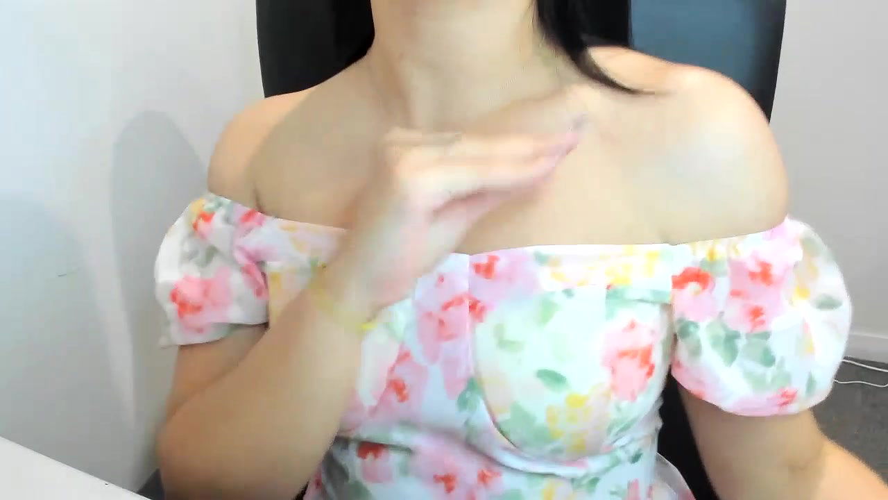 Stripchat-Public.Show-f-TheGoldenGirl-2024.11.24.184042