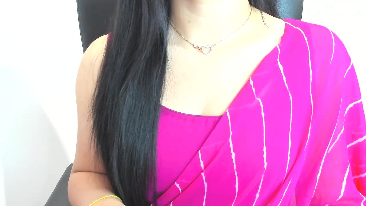 Stripchat-Public.Show-f-TheGoldenGirl-2025.01.28.183427