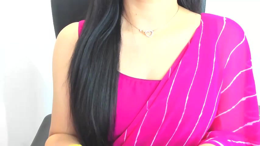 Stripchat-Public.Show-f-TheGoldenGirl-2025.01.28.192439