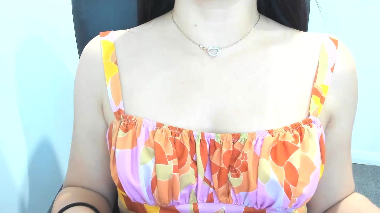 Stripchat-Public.Show-f-TheGoldenGirl-2025.02.15.192445