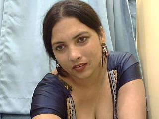 Stripchat-Public.Show-f-tripti2-2025.04.19.011955