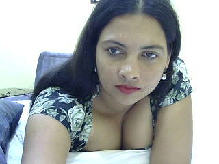 Stripchat-Public.Show-f-tripti2-2025.04.20.122211