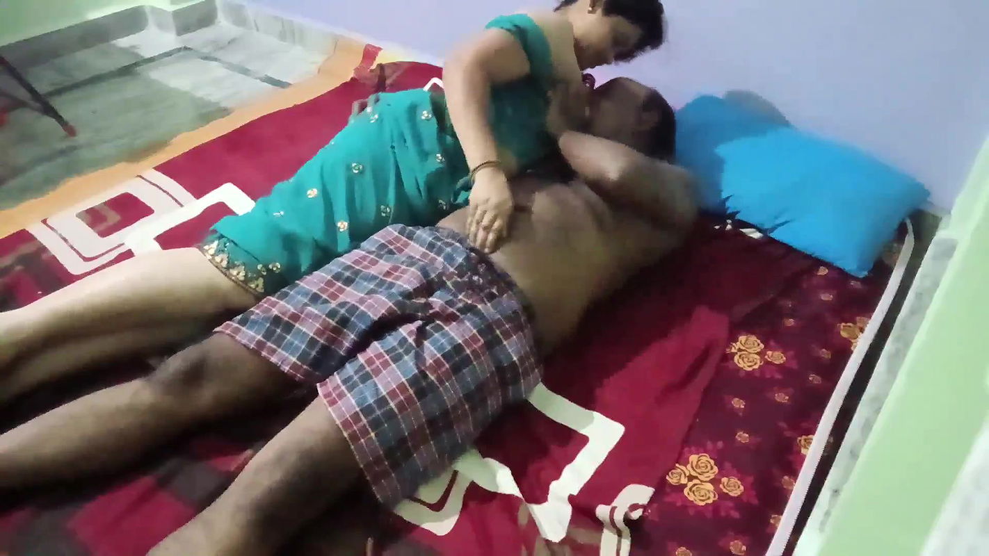 Indian Beautiful Sexy Wife Seduced and Fucked Hard by Desi Man