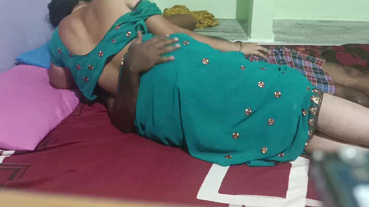 South Indian Desi Housewifefucked by Her Husband