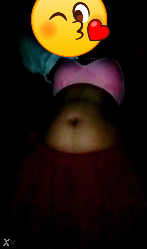 Desi bhabi sexy boobs 2