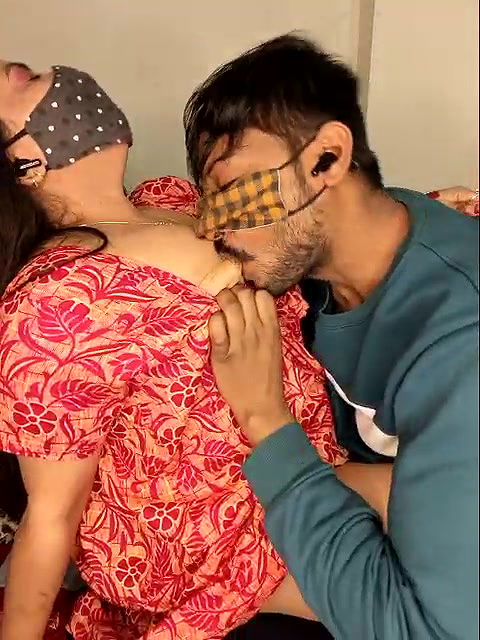 Stripchat-Public.Show-c-Fun_game-2025.01.12.064450