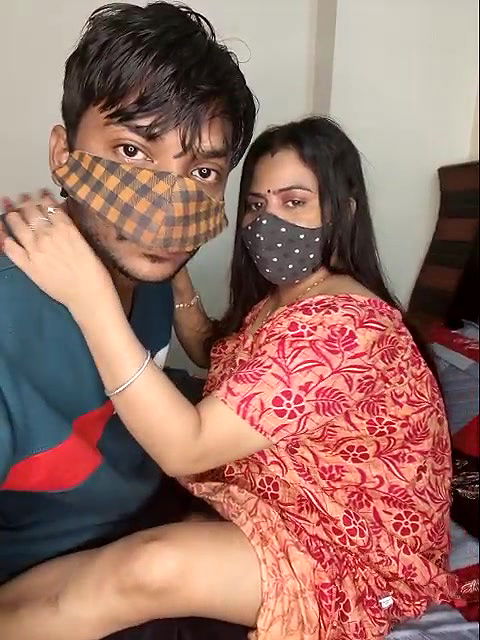 Stripchat-Public.Show-c-Fun_game-2025.01.12.102704