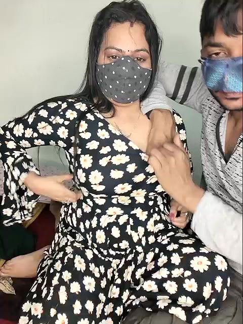 Stripchat-Public.Show-c-Fun_game-2025.02.01.121106