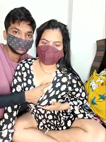 Stripchat-Public.Show-c-Fun_game-2025.05.02.171309