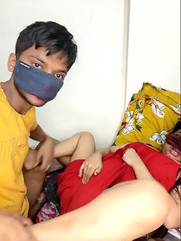 Stripchat-Public.Show-c-Fun_game-2025.05.03.220955