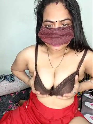 Stripchat-Public.Show-c-Fun_game-2025.05.03.221432