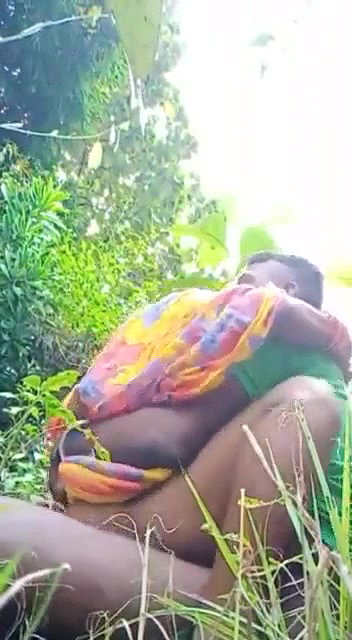 Desi village aunty fucking with young devar