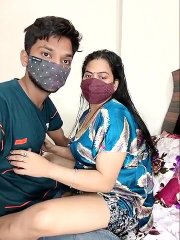 Stripchat-Public.Show-c-Fun_game-2025.05.06.024800