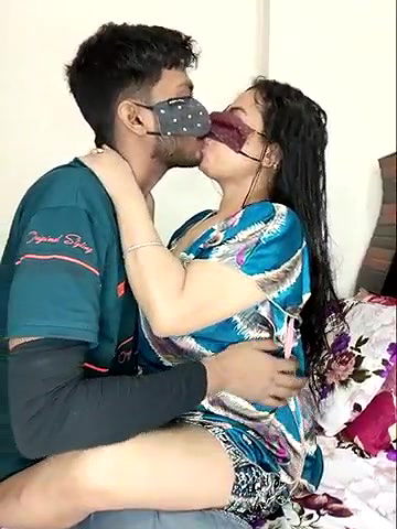 Stripchat-Public.Show-c-Fun_game-2025.05.06.024800