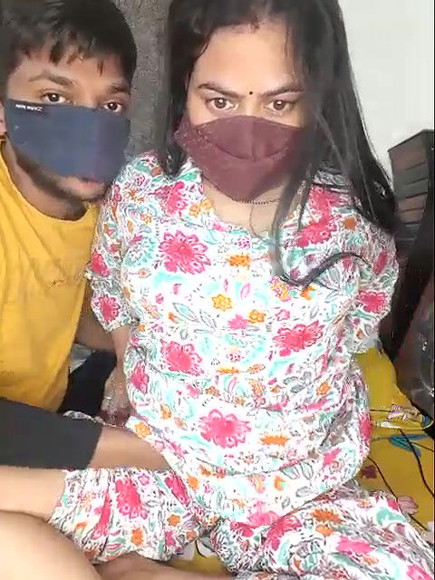 Stripchat-Public.Show-c-Fun_game-2025.05.17.103329