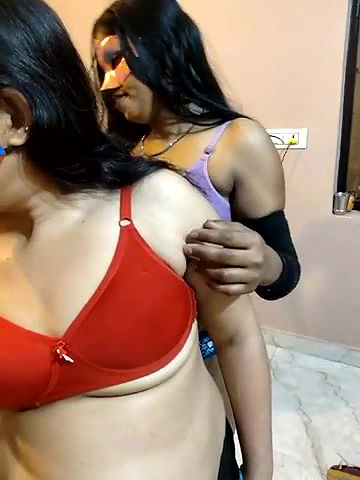 Stripchat-Public.Show-c-Hot_mina8585-2025.03.11.175321