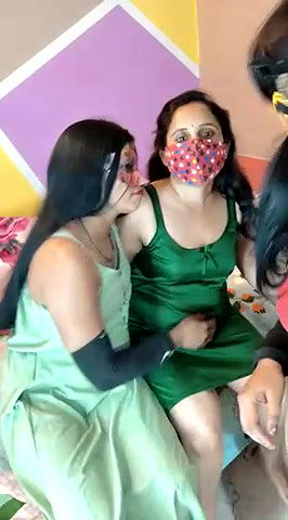 Stripchat-Public.Show-c-Hot_mina8585-2025.03.15.181735