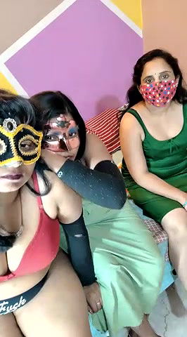 Stripchat-Public.Show-c-Hot_mina8585-2025.03.15.181735