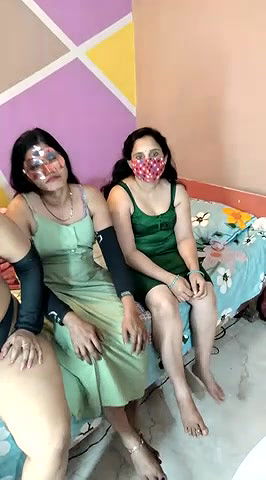 Stripchat-Public.Show-c-Hot_mina8585-2025.03.15.181735