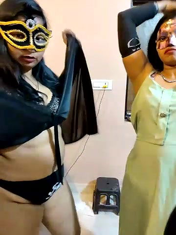 Stripchat-Public.Show-c-Hot_mina8585-2025.03.18.193034