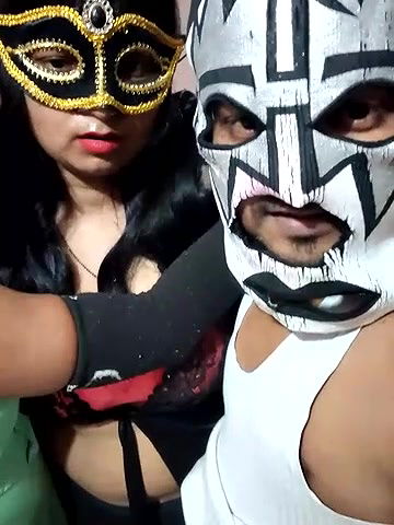 Stripchat-Public.Show-c-Hot_mina8585-2025.04.30.174544