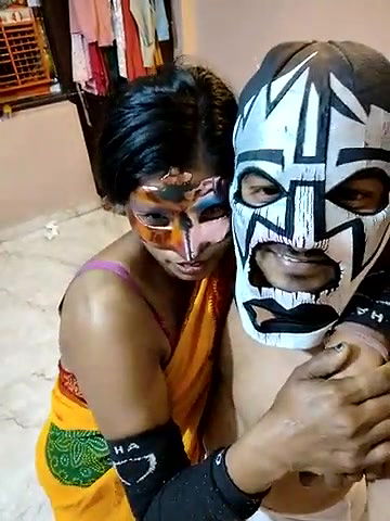 Stripchat-Public.Show-c-Hot_mina8585-2025.05.02.193420