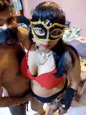 Stripchat-Public.Show-c-Hot_mina8585-2025.05.02.193420