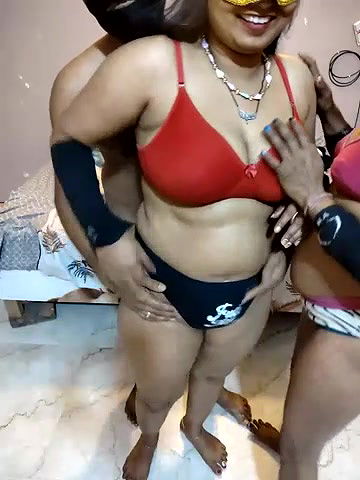 Stripchat-Public.Show-c-Hot_mina8585-2025.05.02.205359