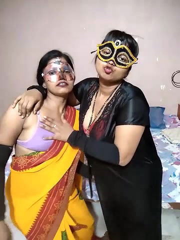 Stripchat-Public.Show-c-Hot_mina8585-2025.05.09.191059