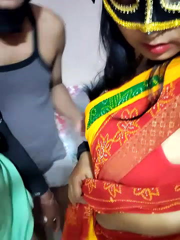 Stripchat-Public.Show-c-Hot_mina8585-2025.05.12.173450