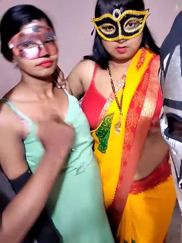 Stripchat-Public.Show-c-Hot_mina8585-2025.05.12.181311