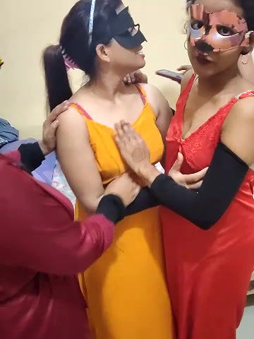 Stripchat-Public.Show-c-Hot_mina8585-2025.06.17.094517