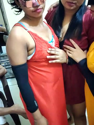 Stripchat-Public.Show-c-Hot_mina8585-2025.06.17.184224