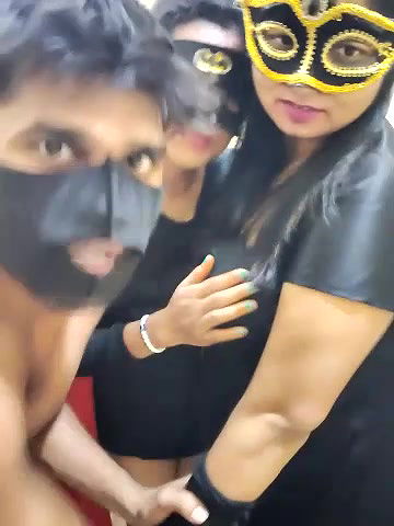 Stripchat-Public.Show-c-Hot_mina8585-2025.06.18.190023