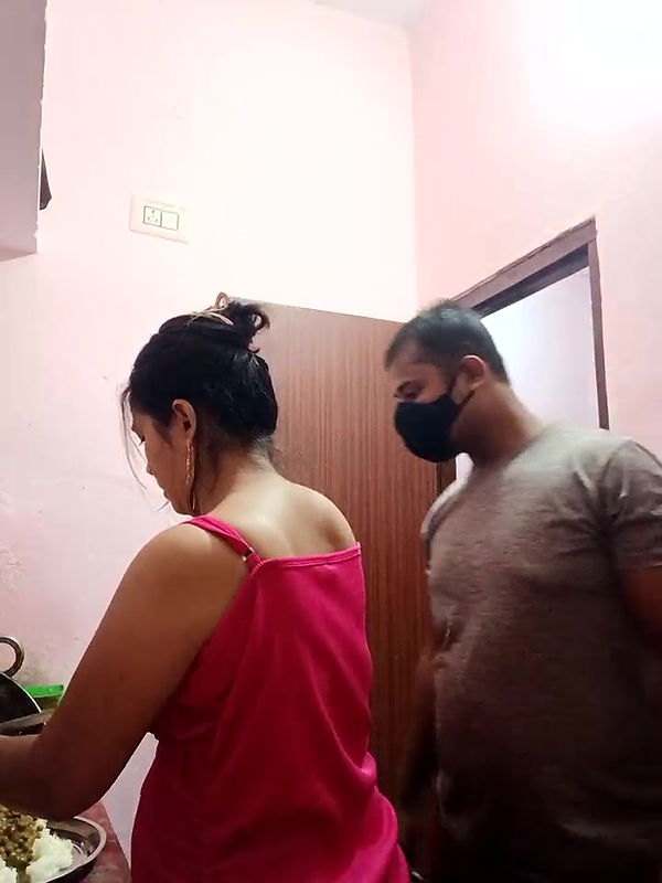 Stripchat-Public.Show-c-Hot-shot99-2025.02.02.182836