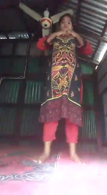 Village Bhabi Showing