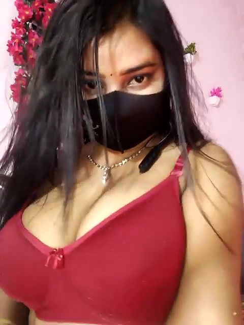 Stripchat-Public.Show-c-kusum_girl-2025.06.17.152423