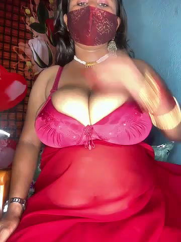 Stripchat-Public.Show-c-Lovely-Shivani-2025.05.08.173154
